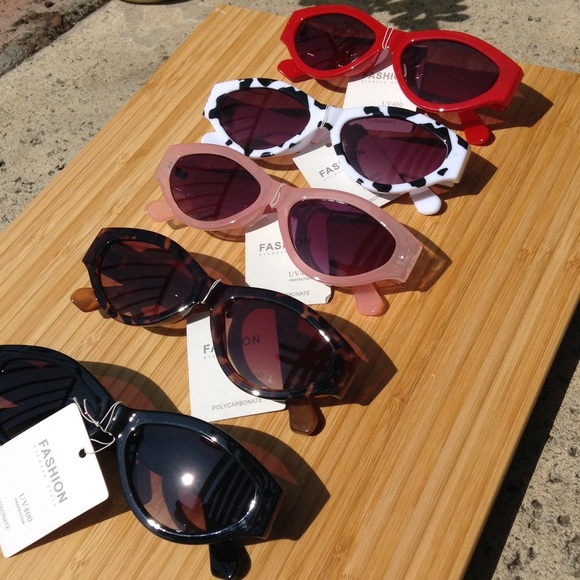 Small frame glasses, Red or Brown - Picture 3 of 3